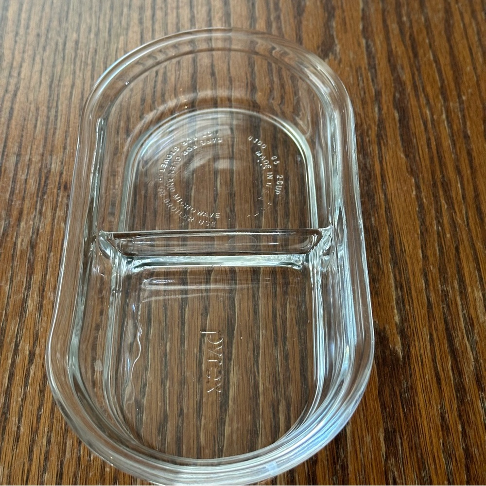 Pyrex Clear Glass 2 Cup Divided Dish
